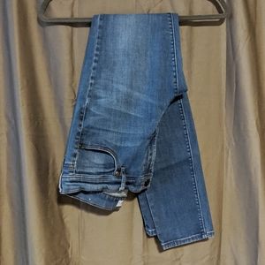 Ann Taylor Loft modern skinny jean